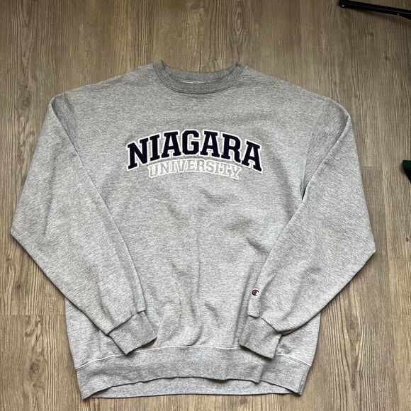 Niagara University Gray‎ men's champion Crewneck Fits size medium - Picture 1 of 5